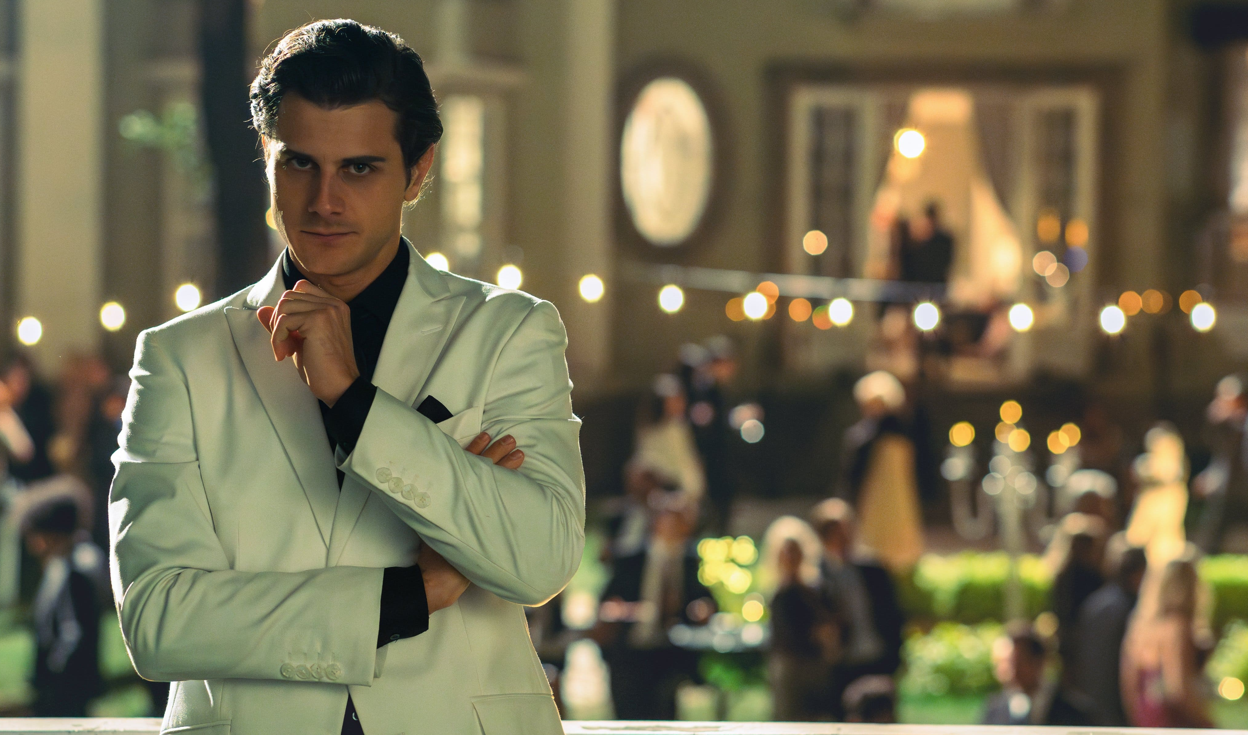 ‘Casi el paraíso’, de Edgar San Juan: fascinación por los plebeyos