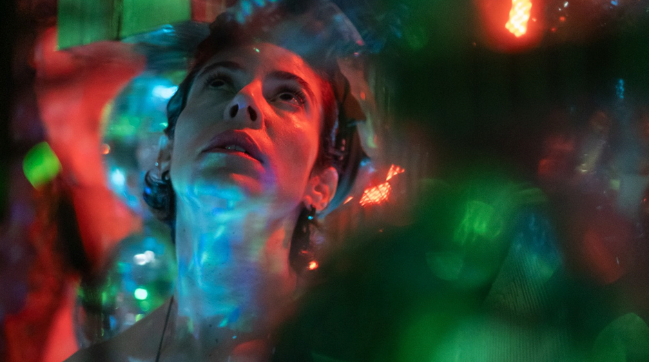 'La vida es', de Lorena Villarreal: el caleidoscopio de los 40 años